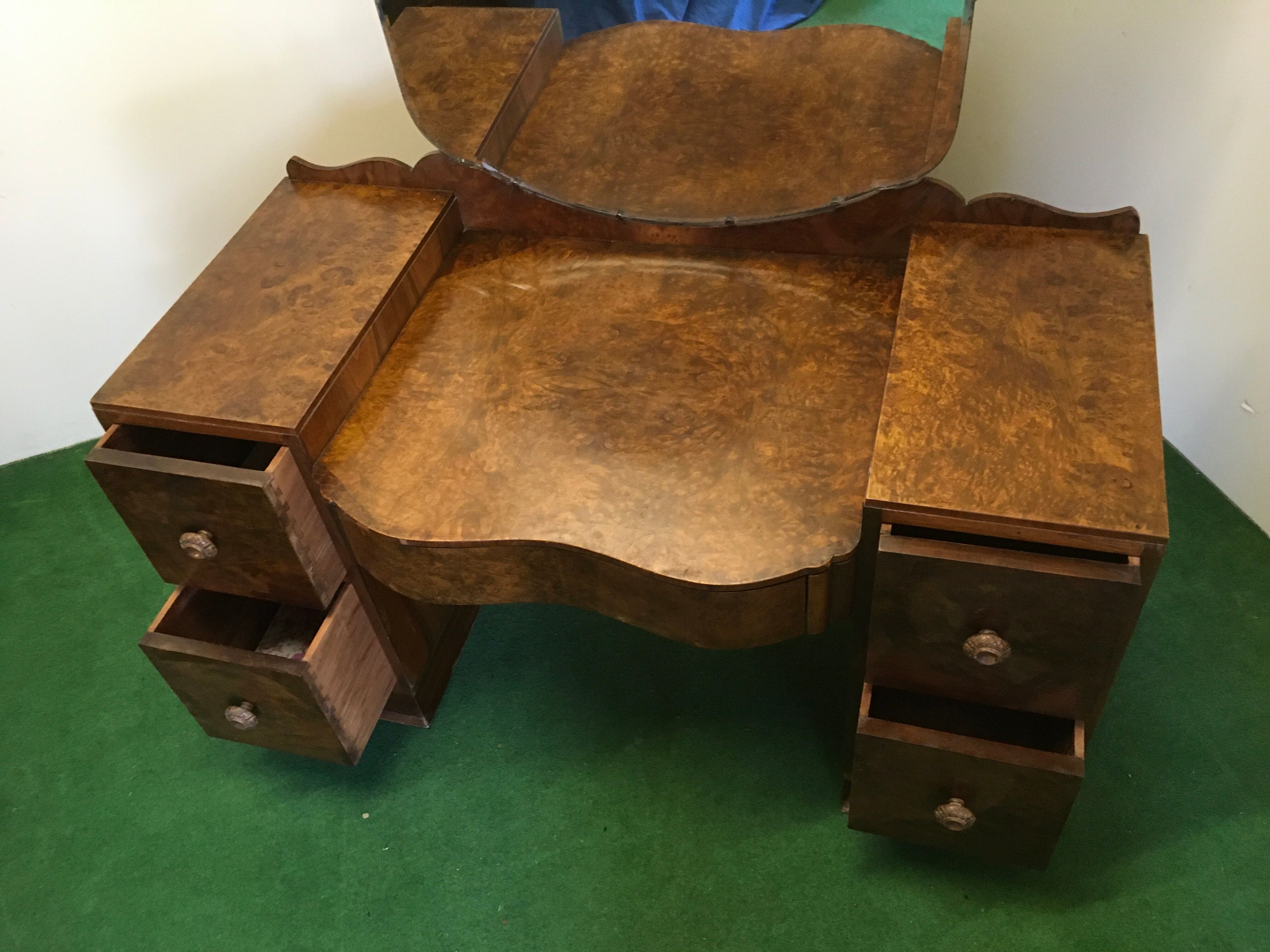 Art Deco dressing table