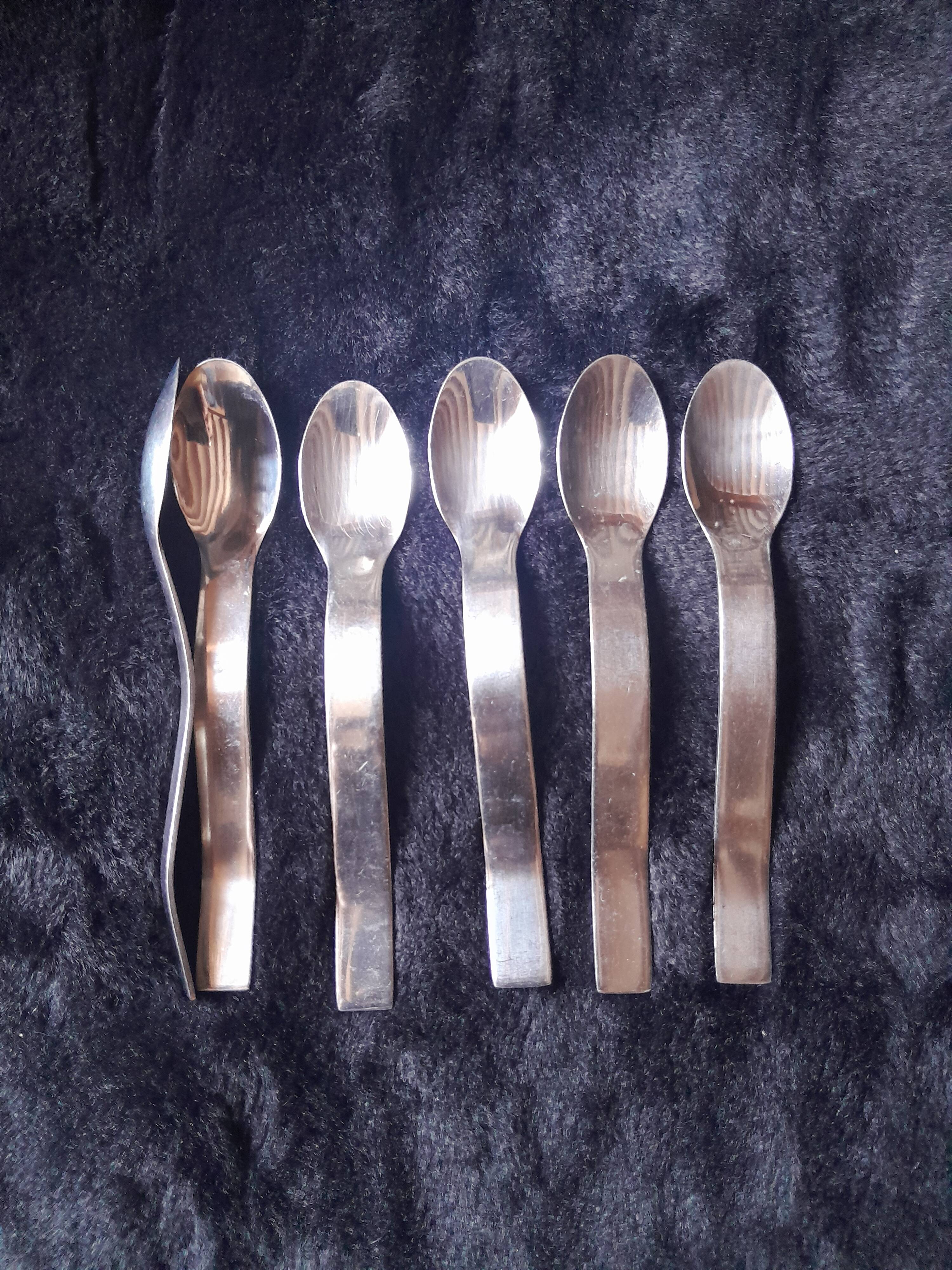 Vintage post-modern cutlery