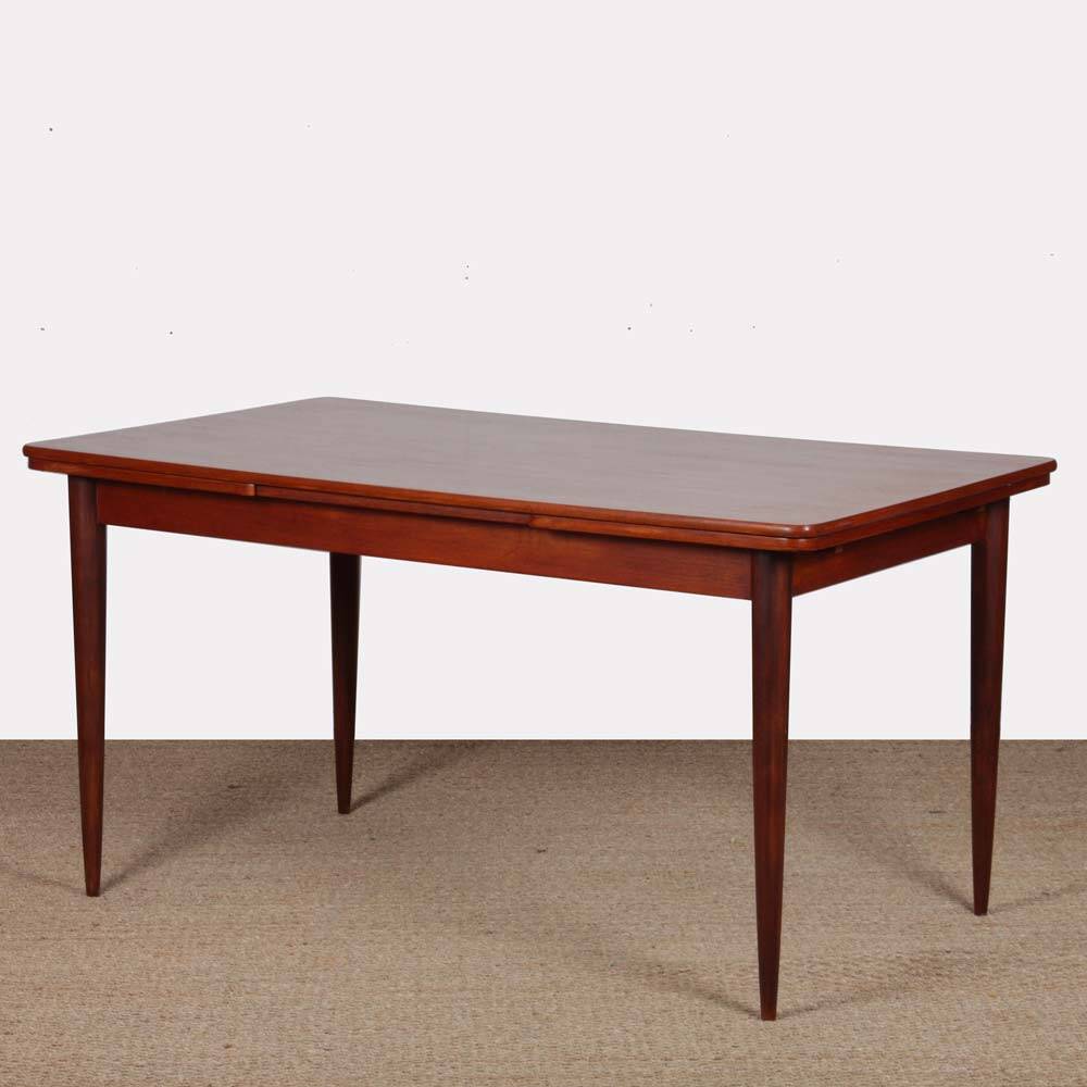 Rectangular extendable dining table in teak, 1970.