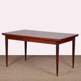 Rectangular extendable dining table in teak, 1970.