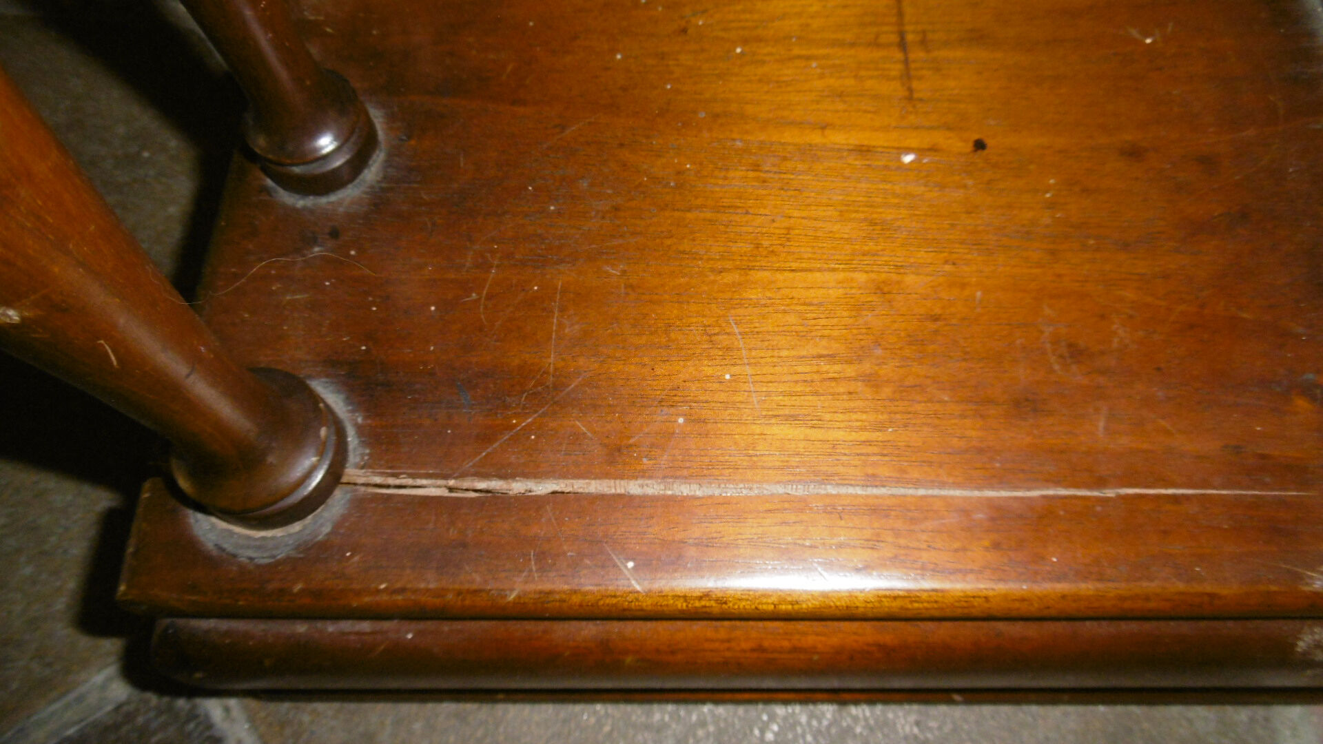 Mahogany rolling library with green leather top