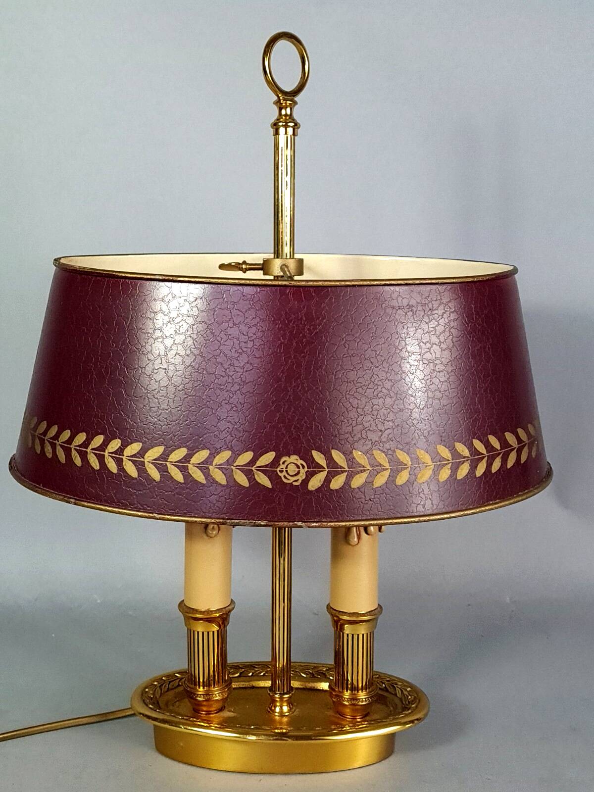 Lampe bouillote style Empire bronze doré abat-jour métal bordeaux C548