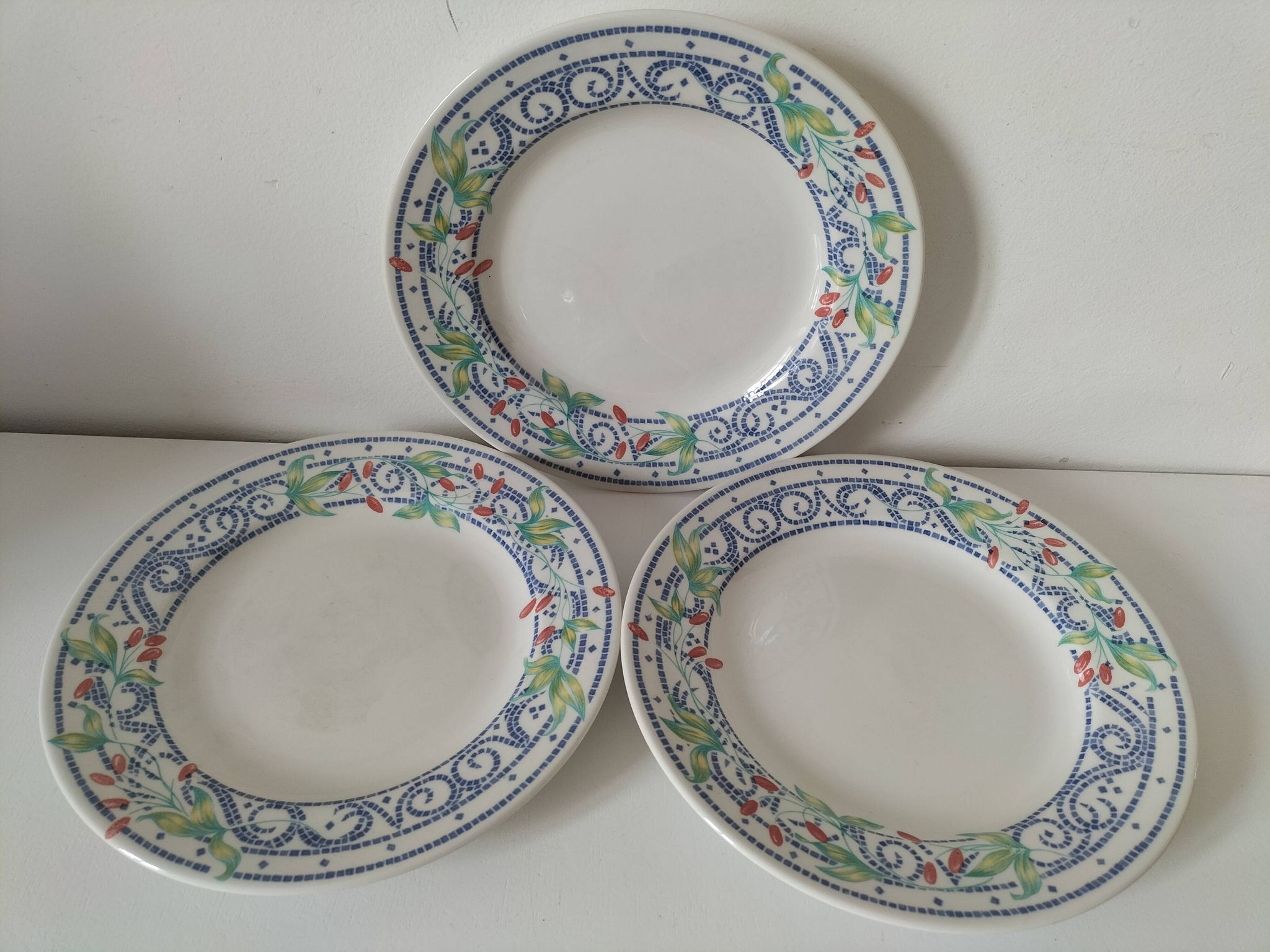 3 plates Churchill England mosaic and floral design