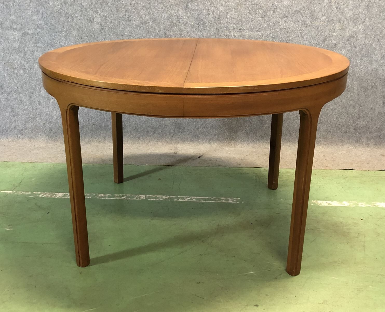 70s teak round table with butterfly extension