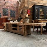 Huge workbench at the beginning of the 20th century transformed into a TV unit