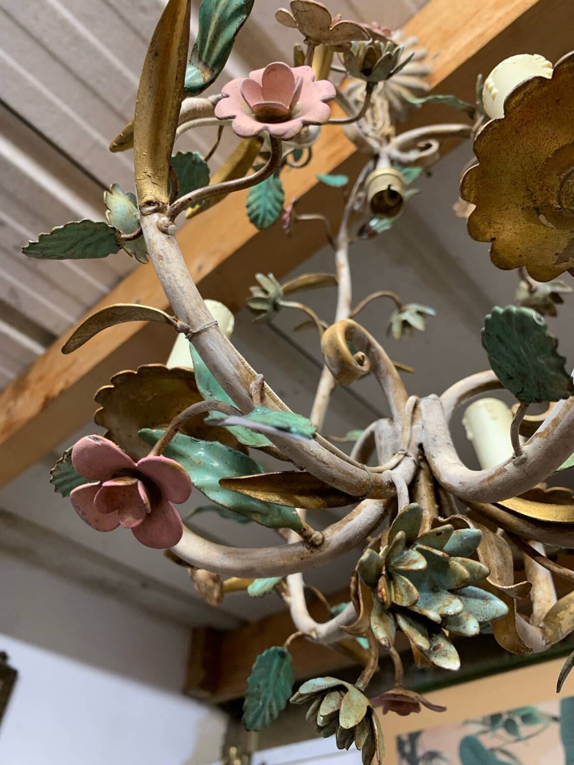 Lustre en fer forgé floral