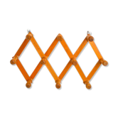 Accordion coat rack