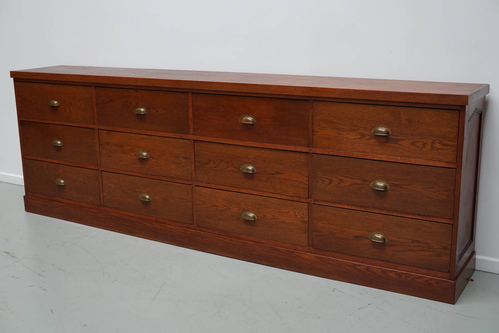Large Vintage Dutch Oak Art Deco Shop Cabinet / Sideboard, 1930s