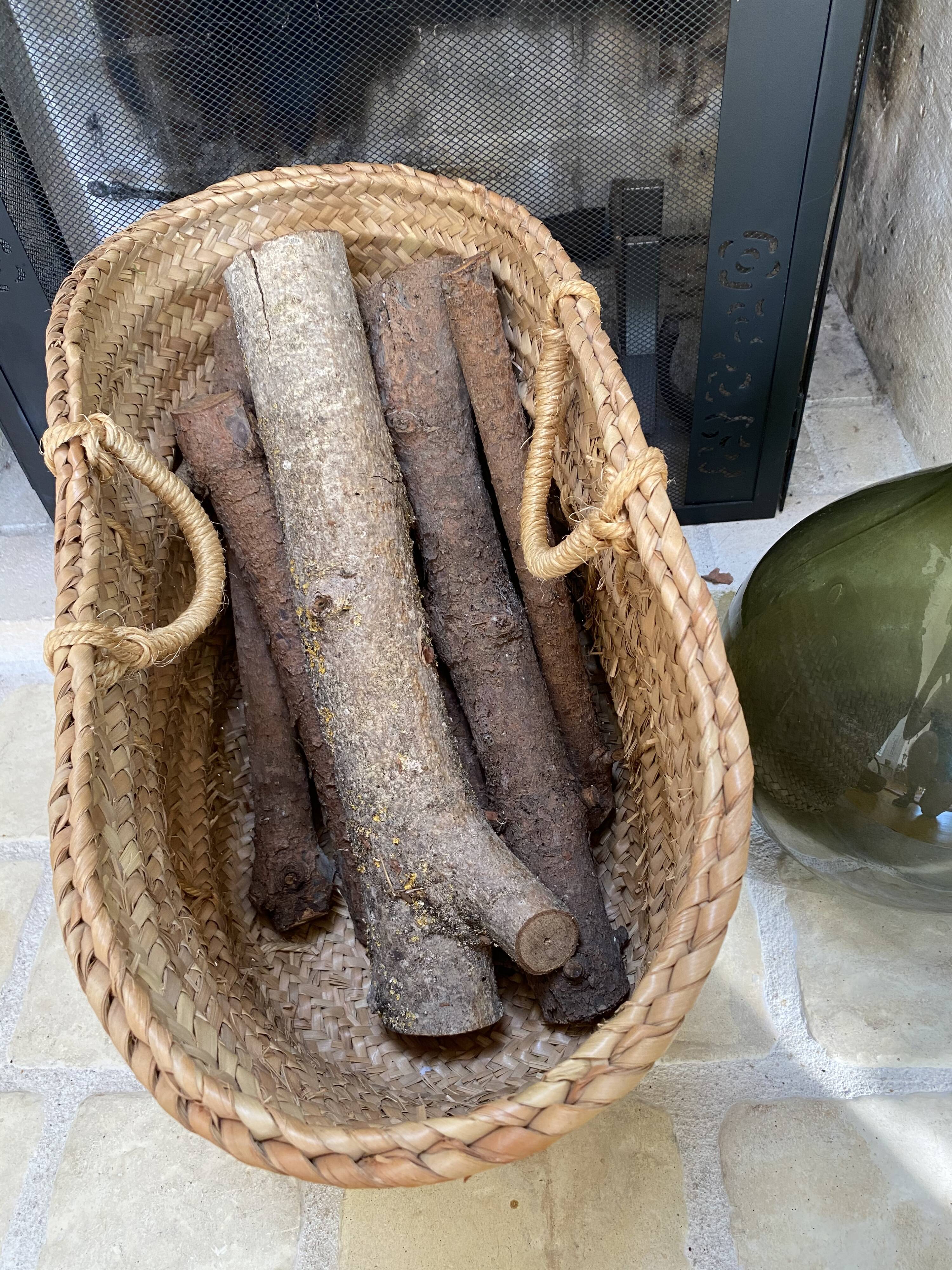 XL market or fireplace basket