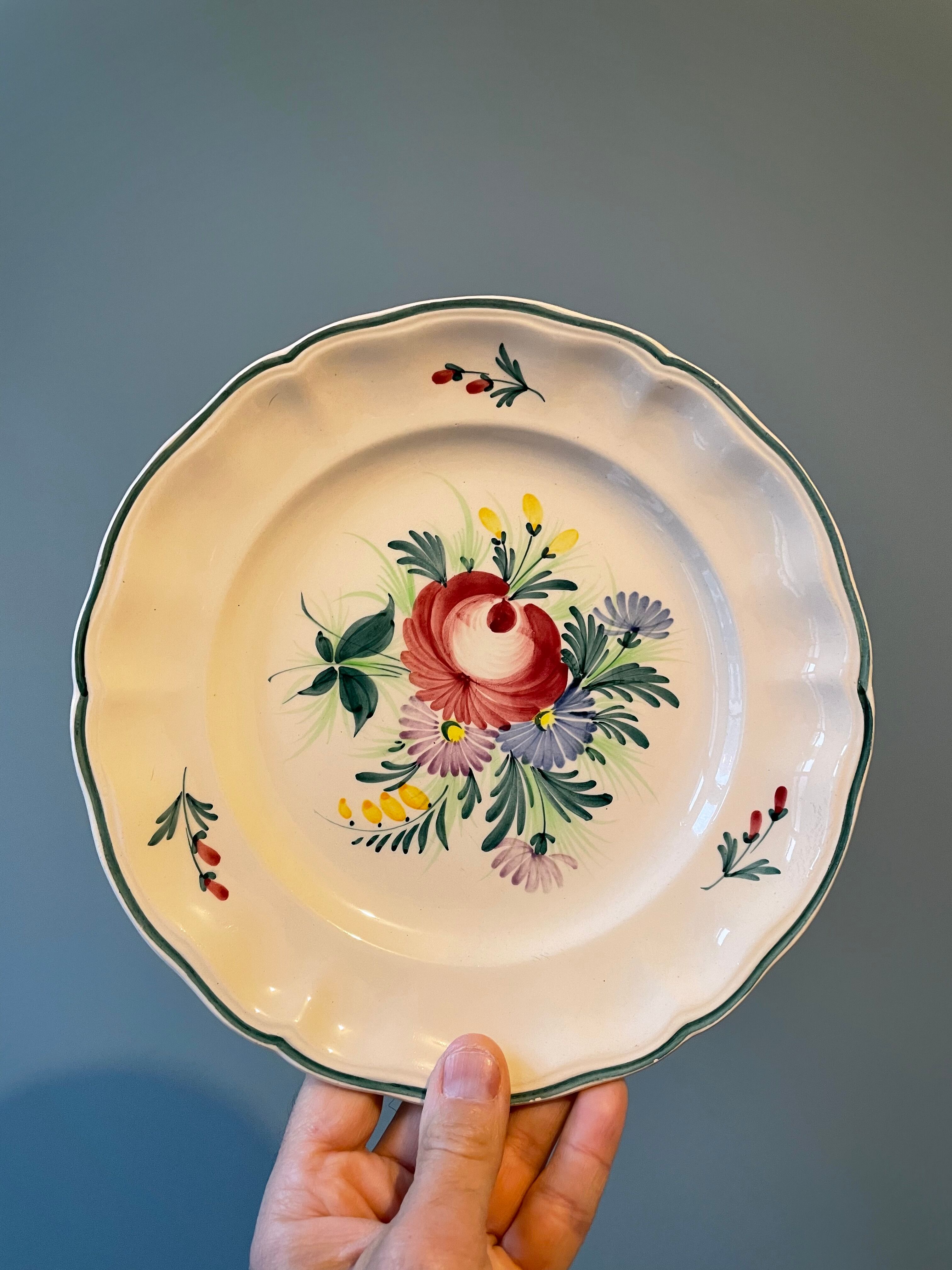 Set of 11 Saint Clément earthenware dessert plates France