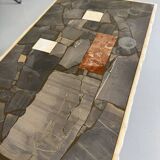 Ancienne table basse en pierre mosaïque design années 70 pied métal vintage