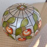 Chandelier suspension in mother-of-pearl red apples