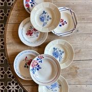 Lot de 8 assiettes creuses vintage dépareillées