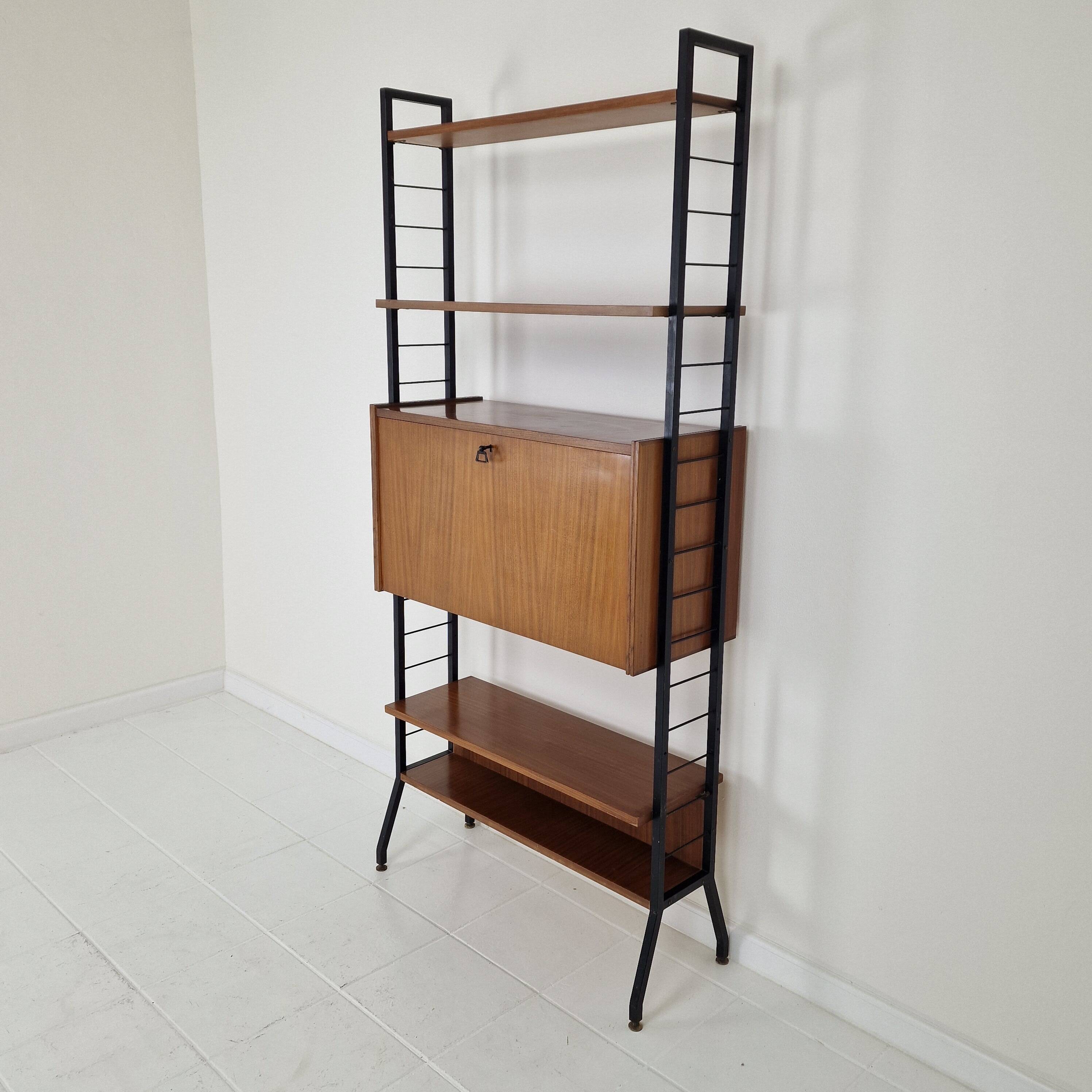 Italian Free Standing Teak Shelving Unit, 1950's