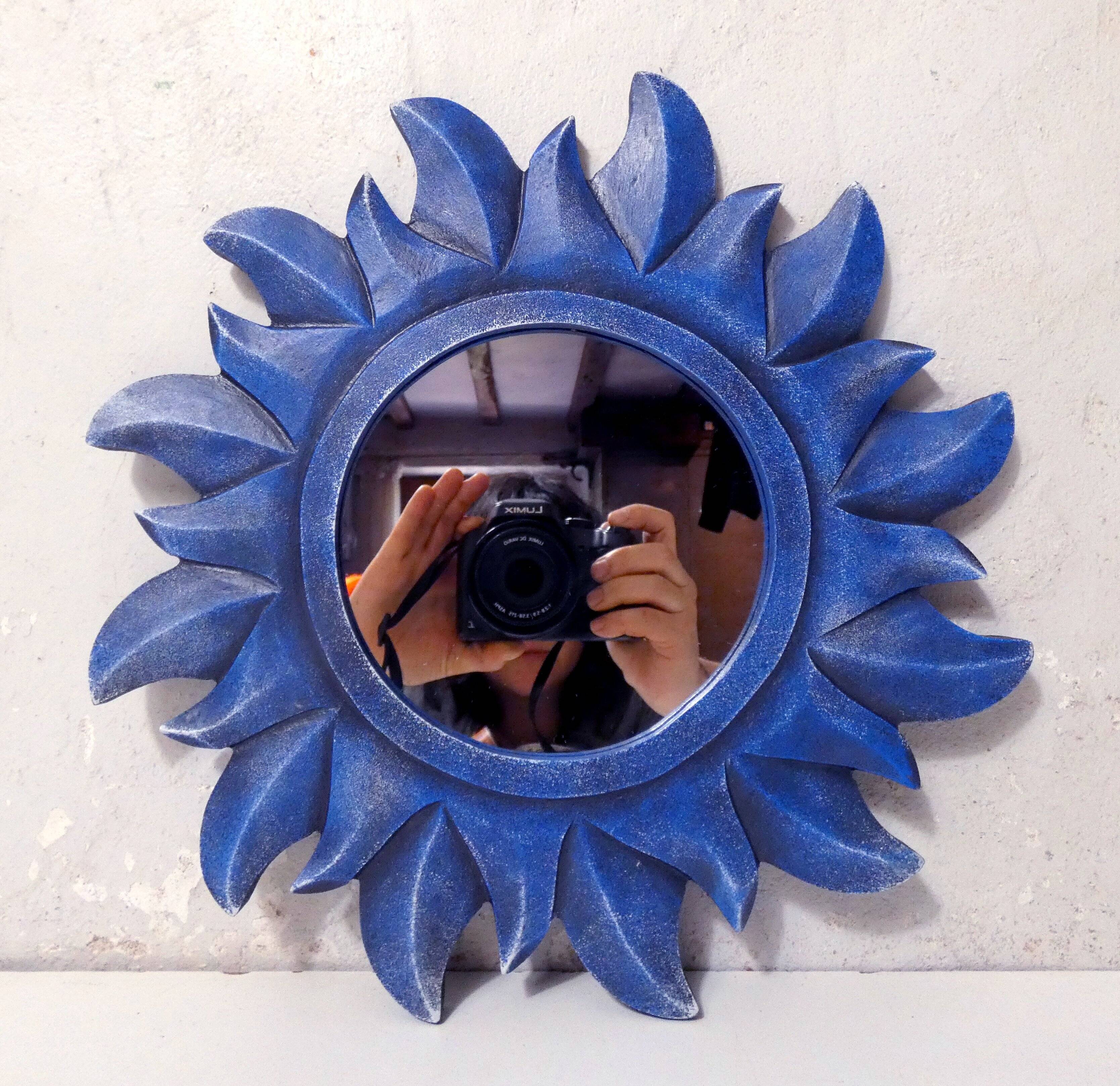 Miroir soleil bleu en bois sculpté vintage