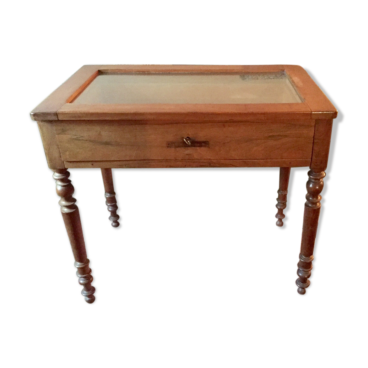 Business showcase table