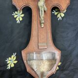Benitier crucifix
