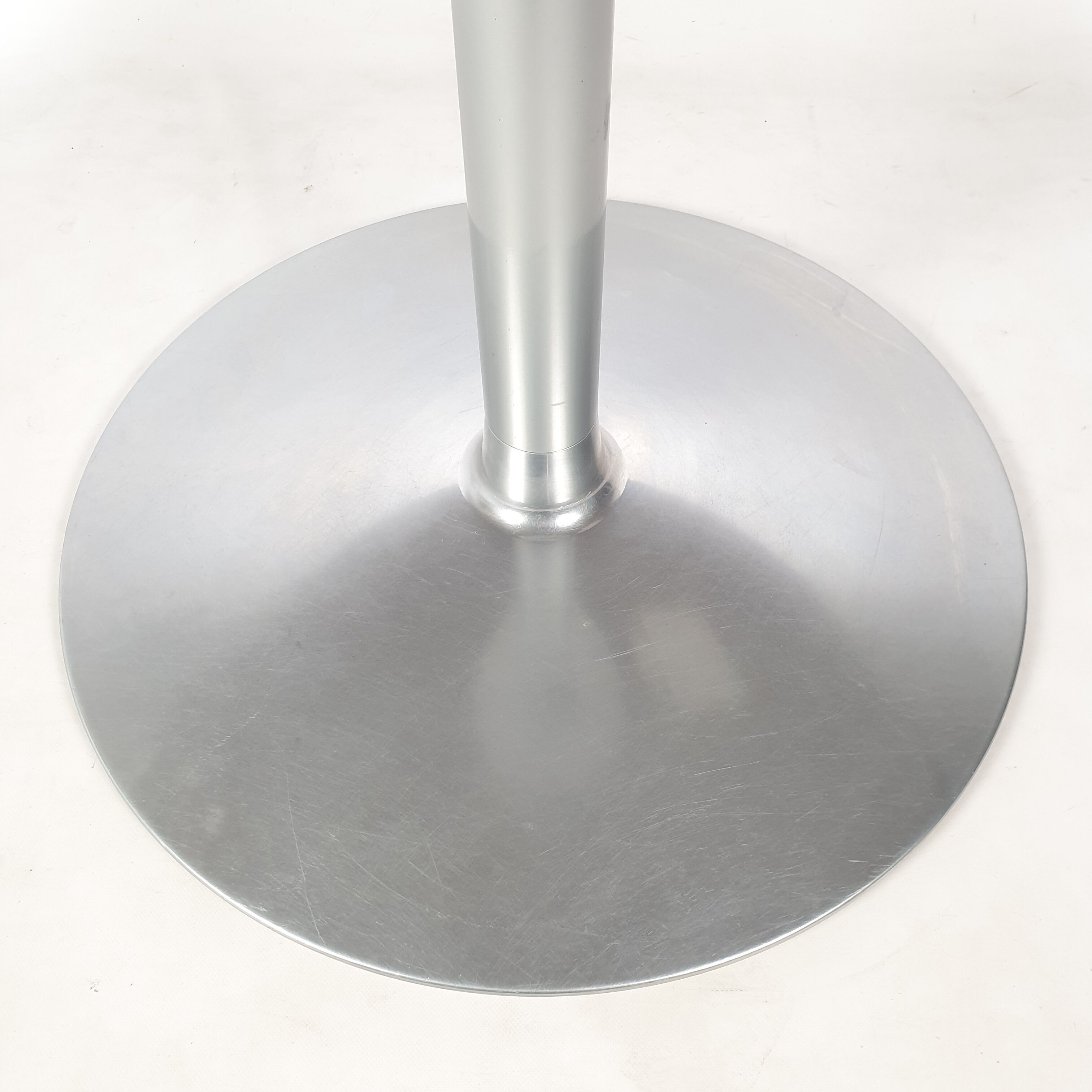 Round Dining Table by Pierre Paulin for Artifort