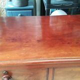 English chest of gold mahogany veneer