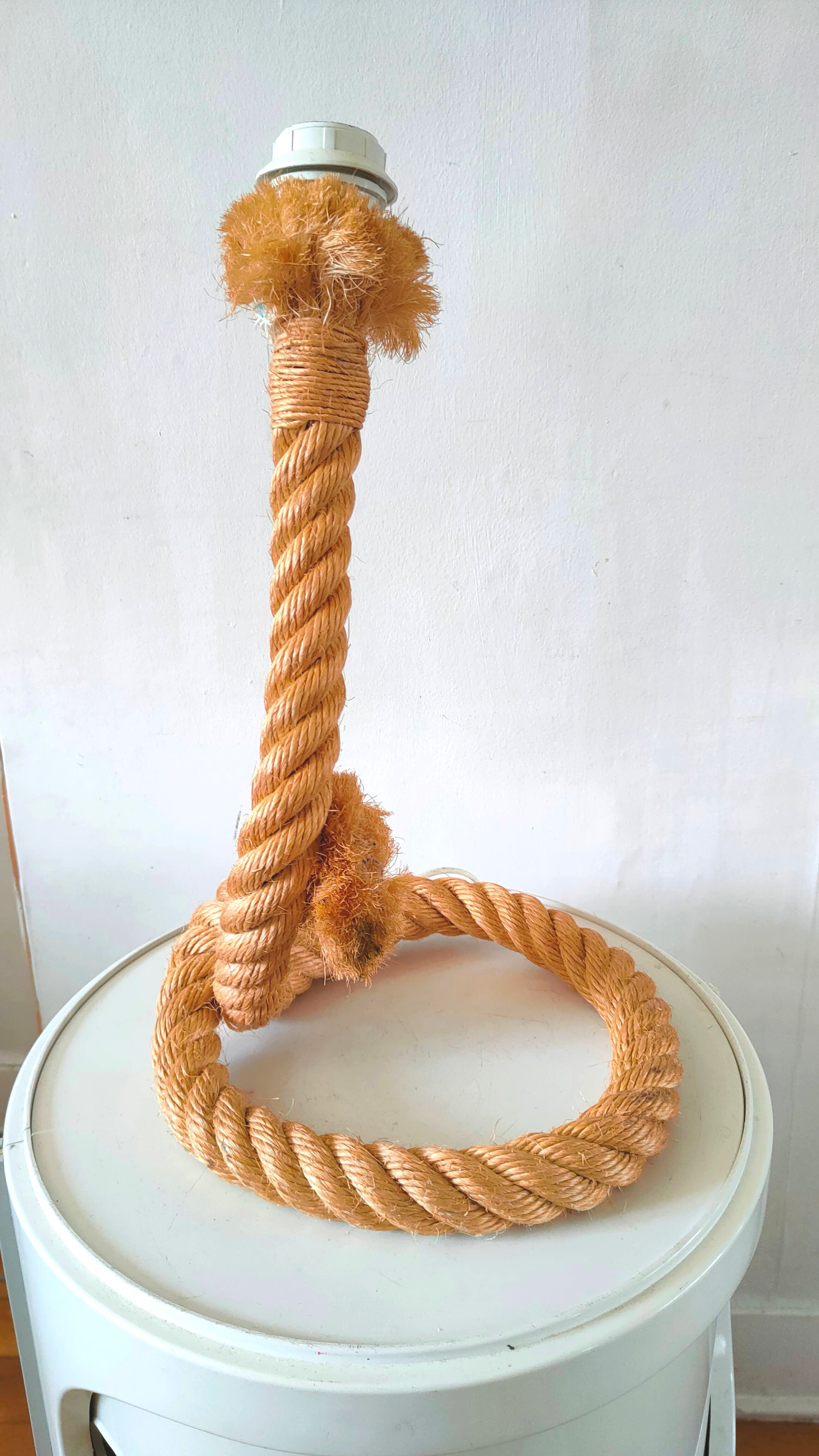 Rope lamp base