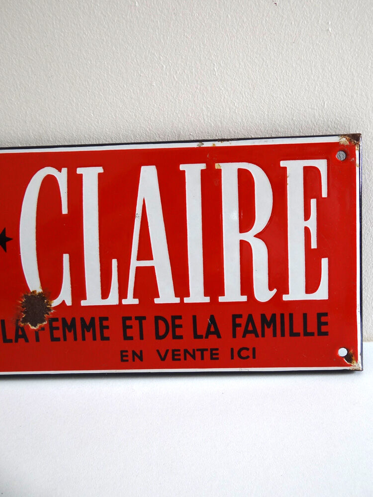 Plaque émaillée ancienne Marie Claire