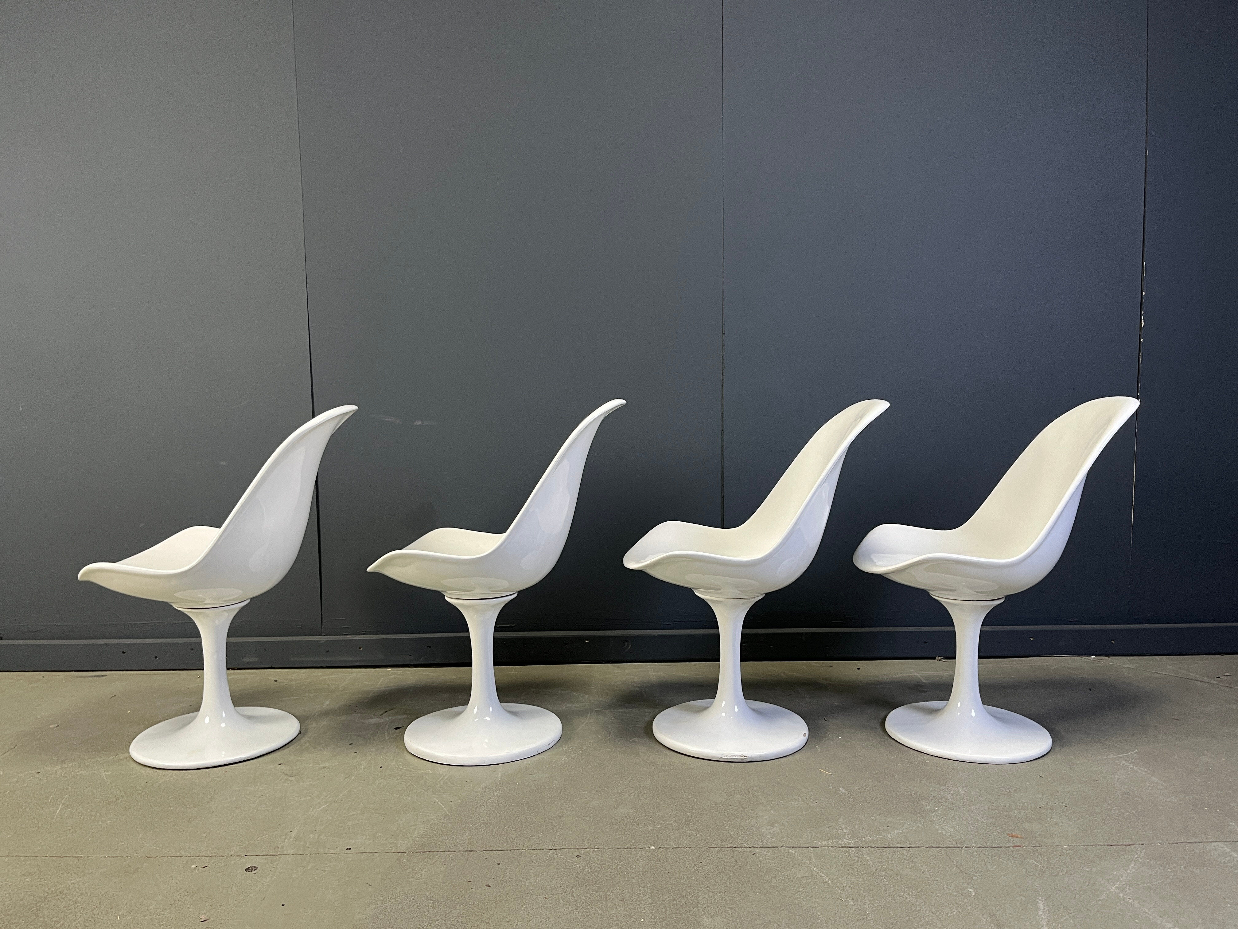 Vintage fiberglass space age tulip dining chairs, set of 4 - 1960s