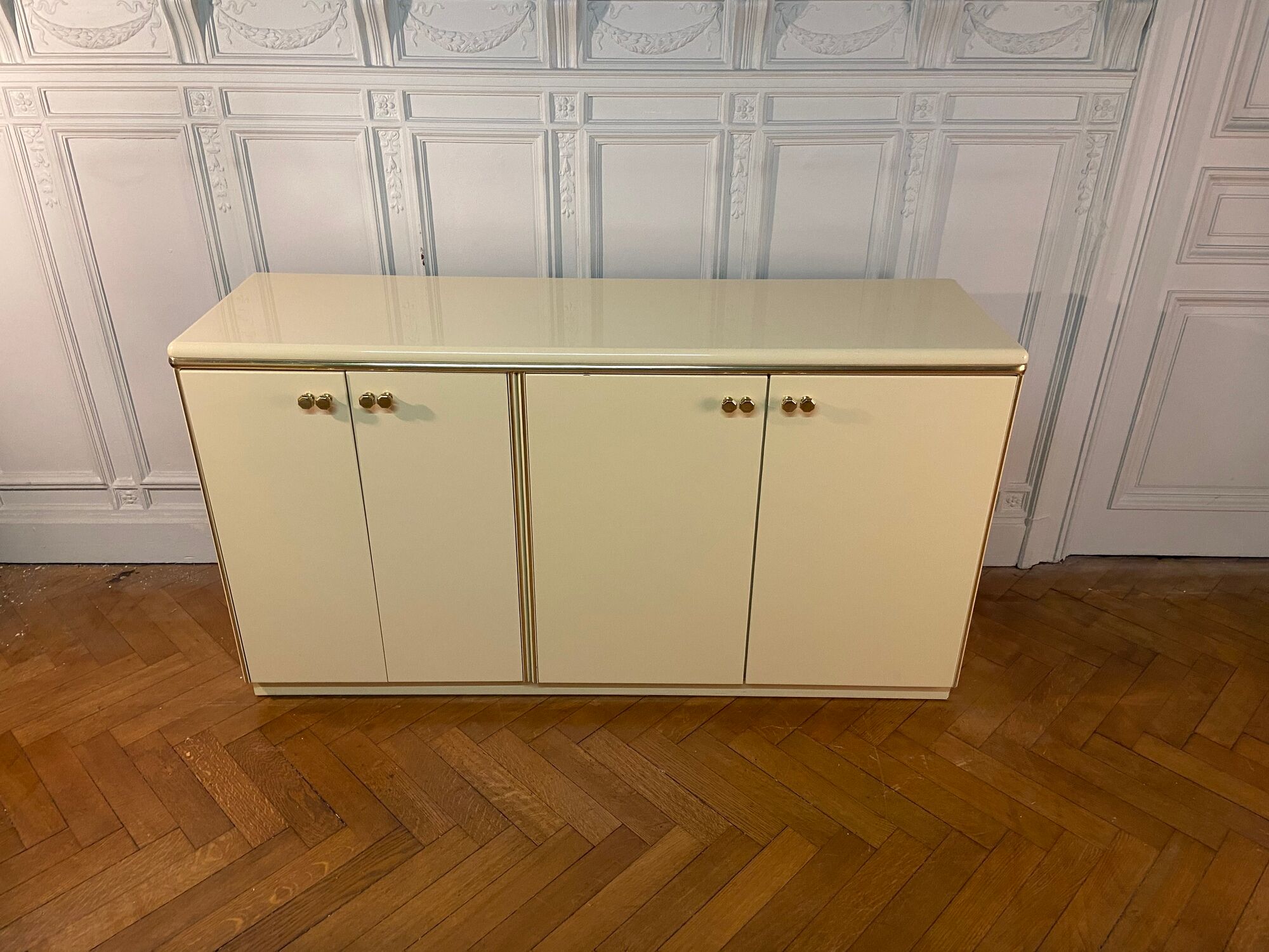Ivory and brass wool buffet, 1970