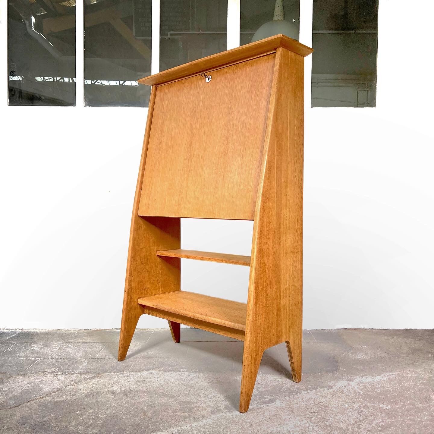 Junior Secretary by Roger Landault, 1950