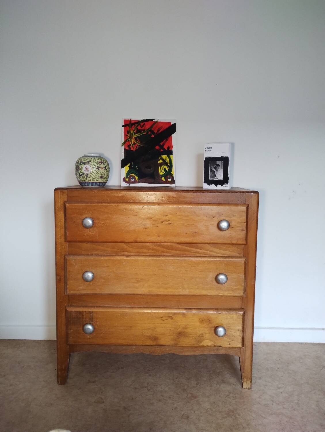 Commode vintage