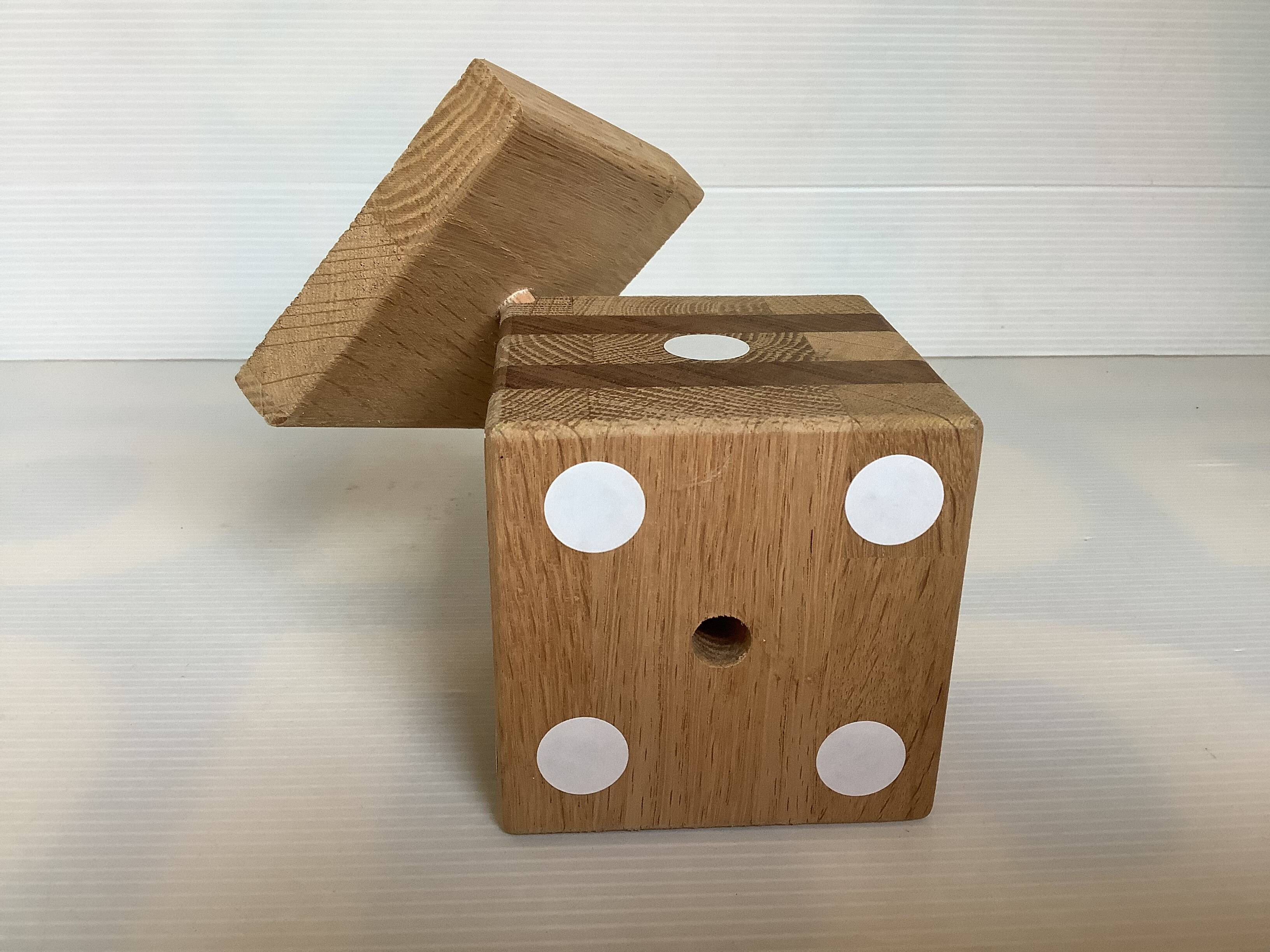 Wooden playing dice pen holder