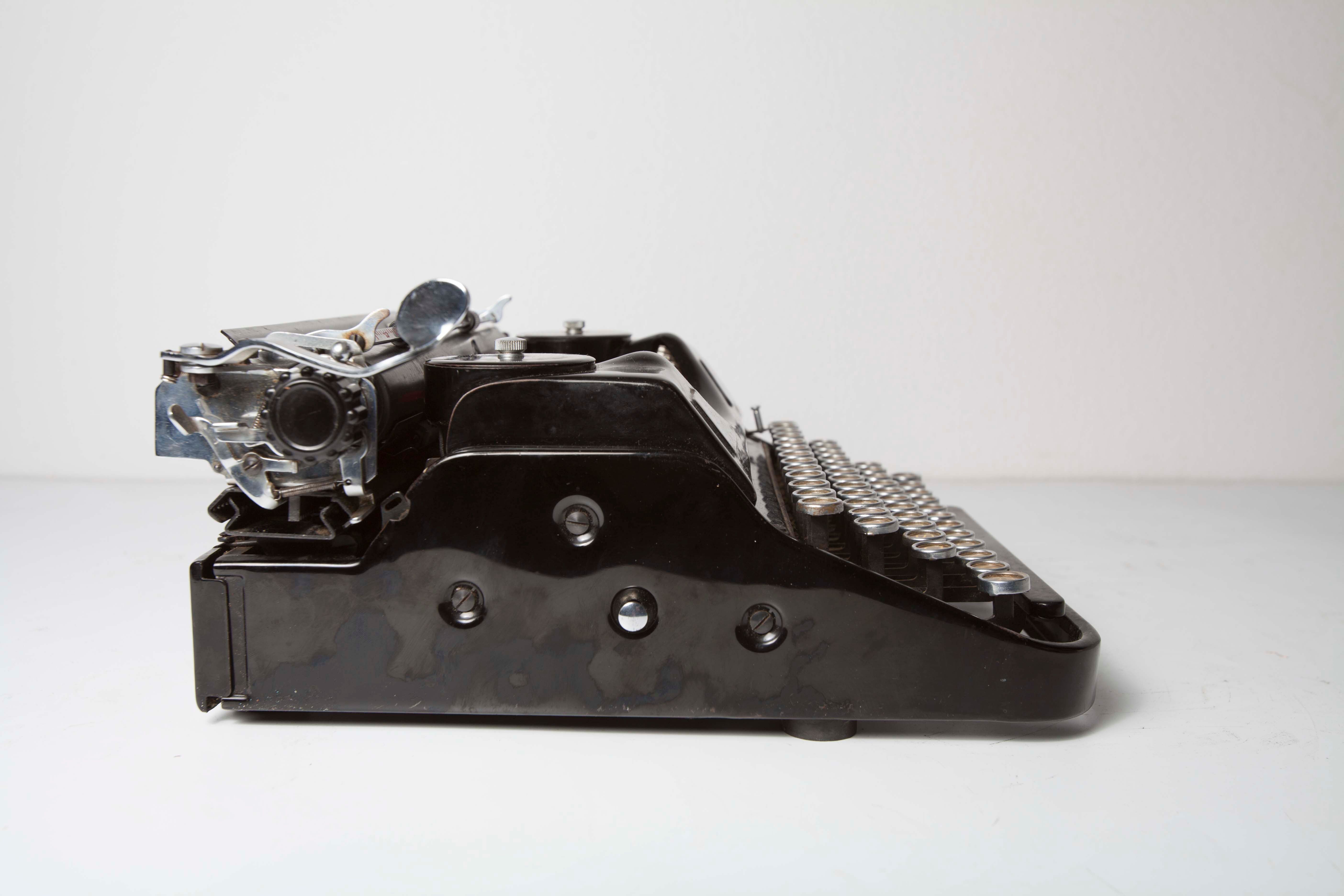 Machine à écrire Simtype de 1951