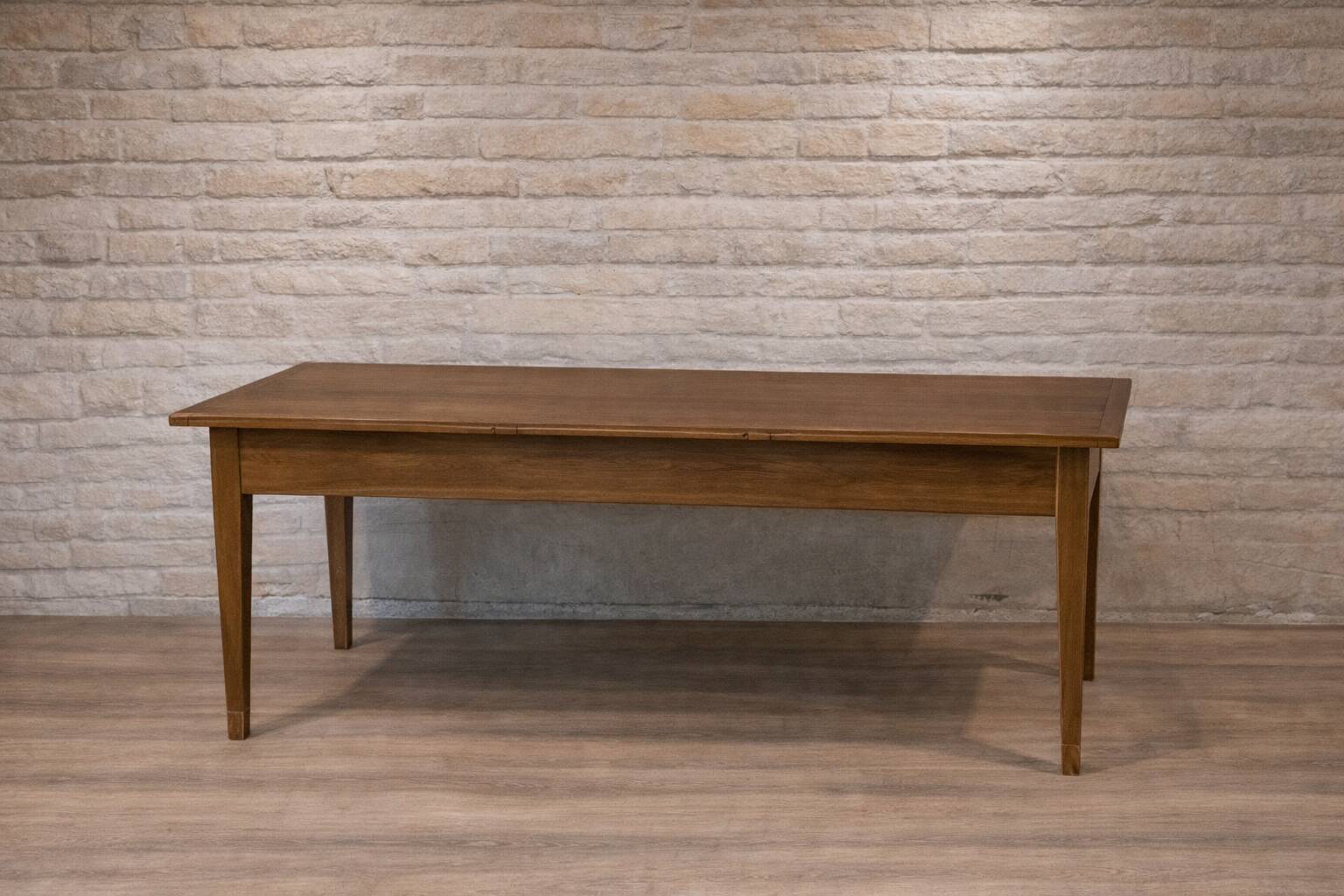 Large extendable wooden dining table – up to 3.41 m – 2 extensions