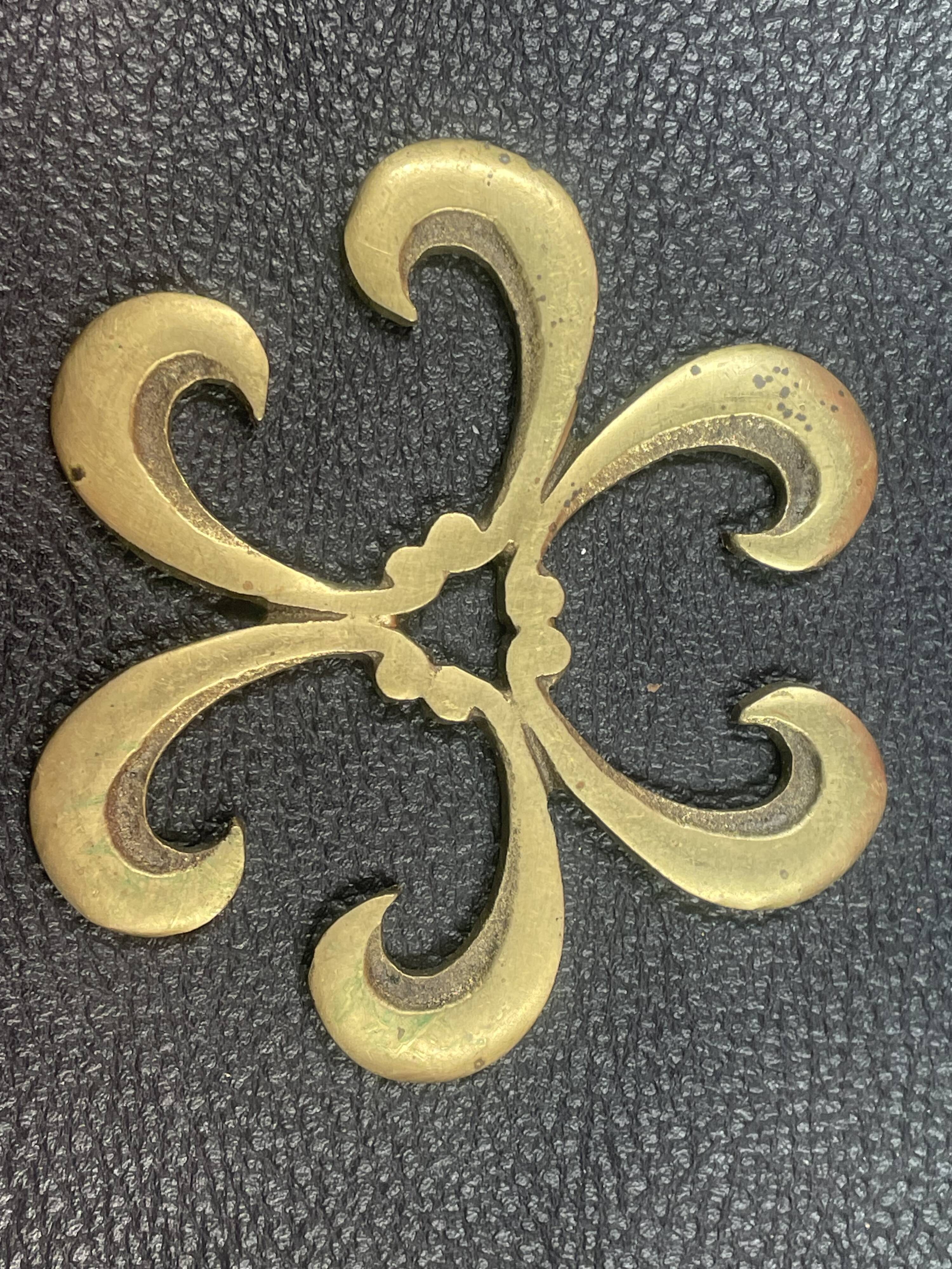 Lot 2 Dessous de plat sur 3 pieds en Bronze Laiton LYS + 2 pose bouteille