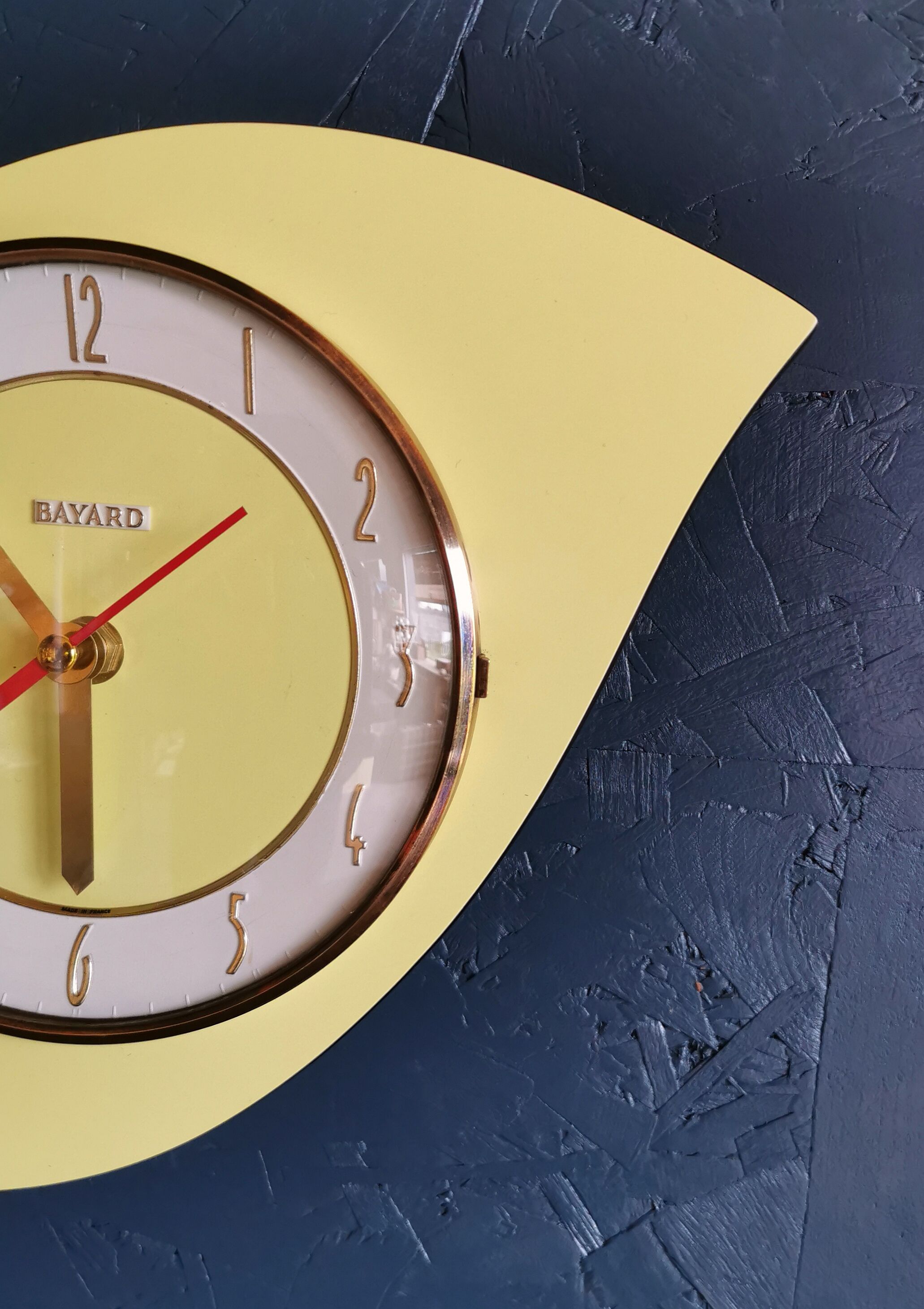 Vintage formica clock asymmetrical silent wall clock "Bayard yellow"