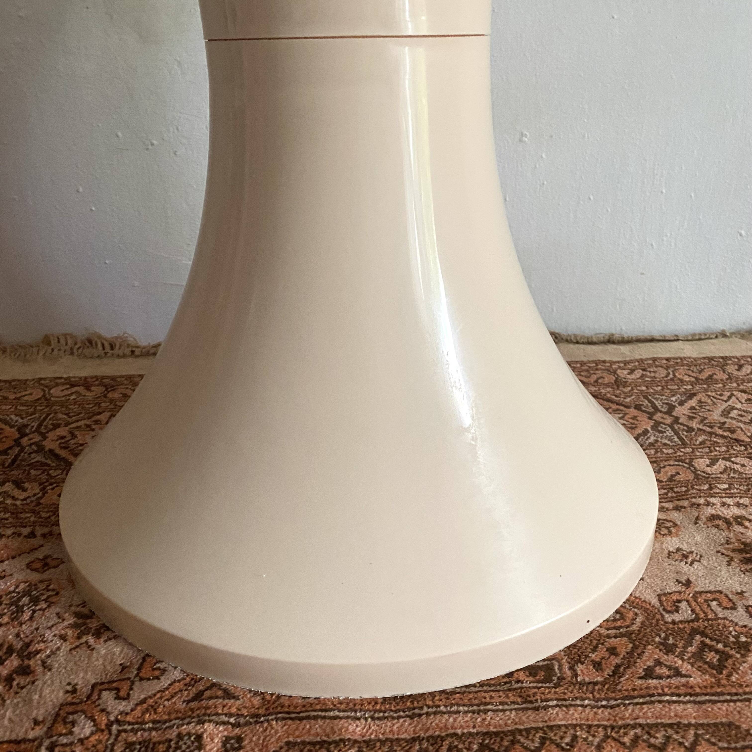Vintage tam tam Stamp stool