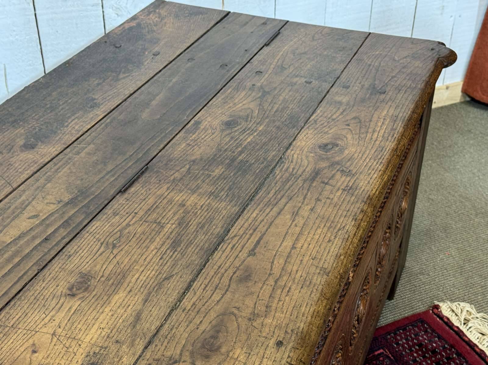 18th-century Breton chestnut bank bench
