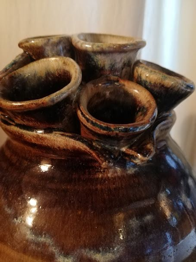 Vase pique-fleurs