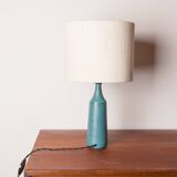 Lampe tronconique à poser Danoise en grés bleu mat par Gunnar Nylund pour Nymolle 1960.