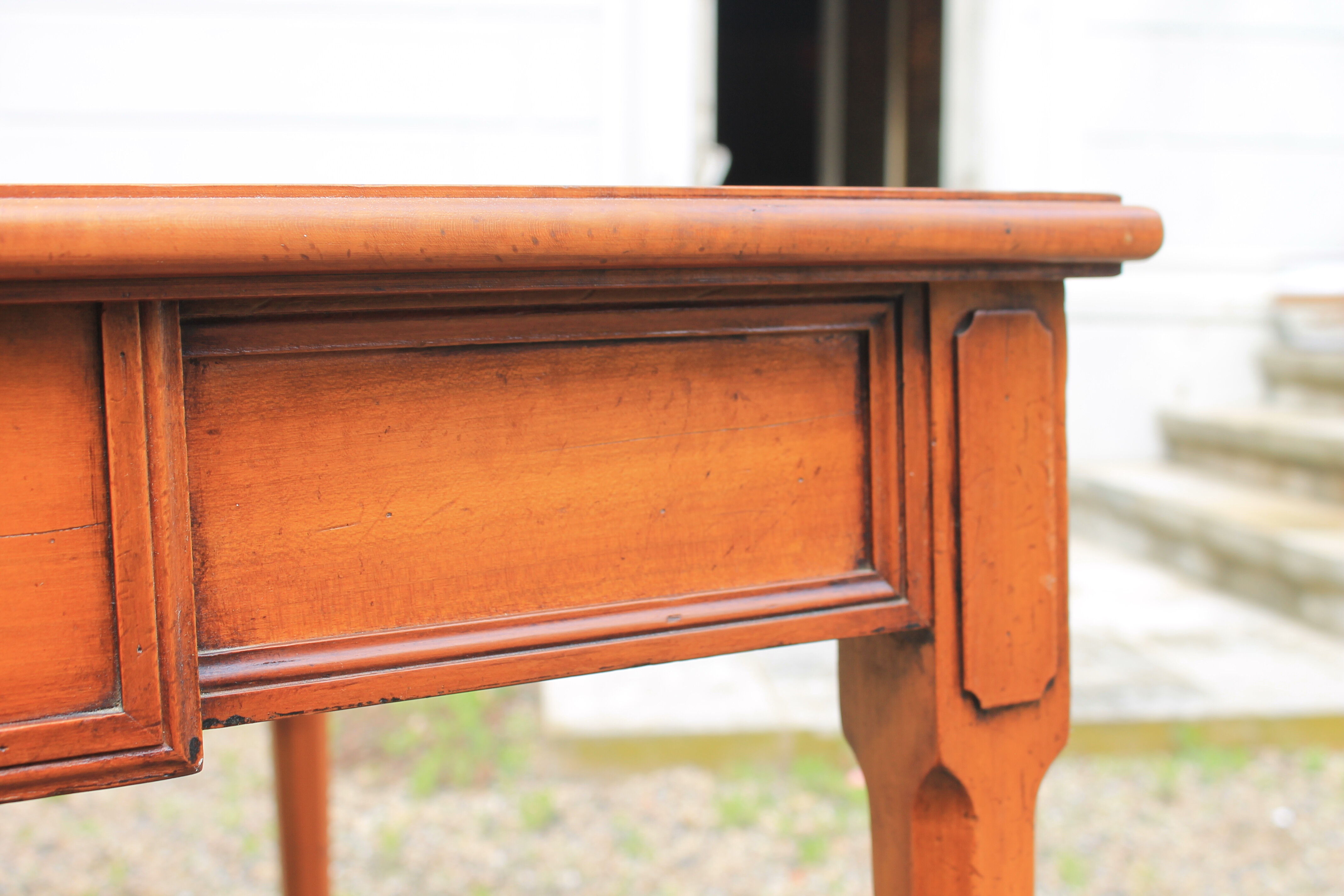 Game table