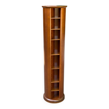 Wooden swivel saddle