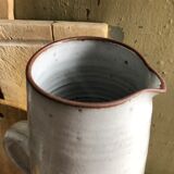 Pitcher speckled Roger Jacques