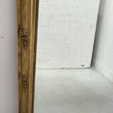 Miroir de style Louis XVI en bois et stuc doré XIX siècle