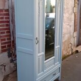 Parisian wardrobe year 30