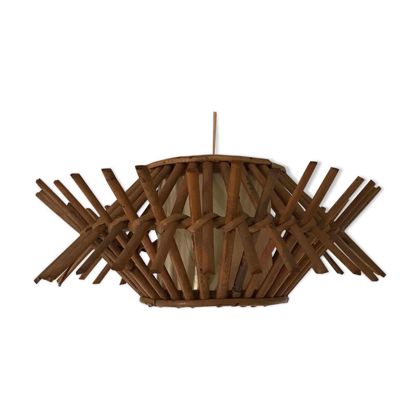 Vintage rattan suspension