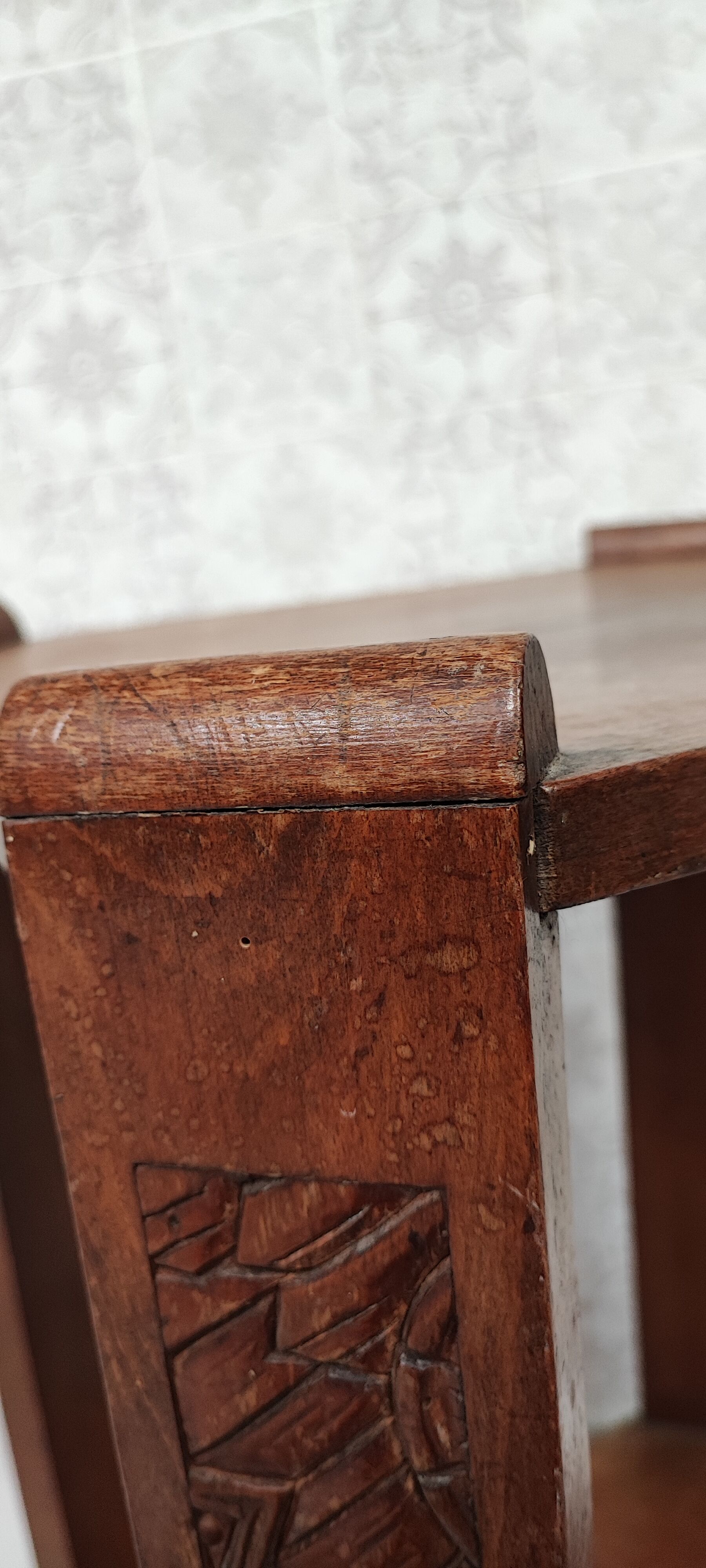 Pedestal table art deco side cabinet