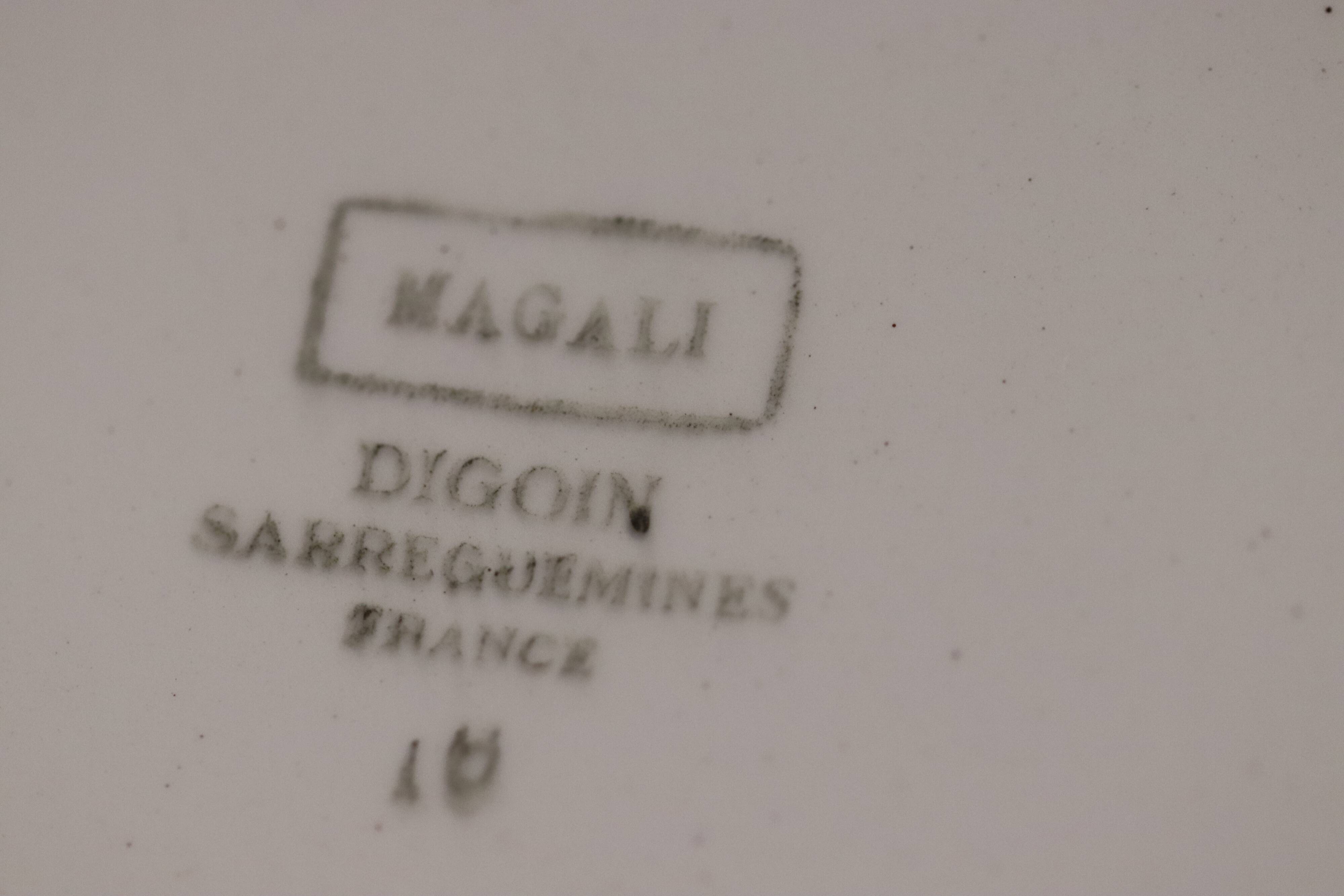 Plates Digoin Sarreguemines, St Amand and Moulin des loups