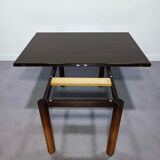 Extendable teak dining table