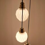 Suspension 3 lumières en opaline blanche