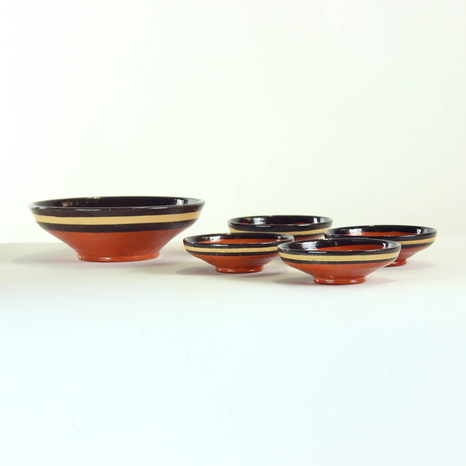 Set Of Ceramic Bowls By Ditta Abrhamova, Czechoslovakia 1980s