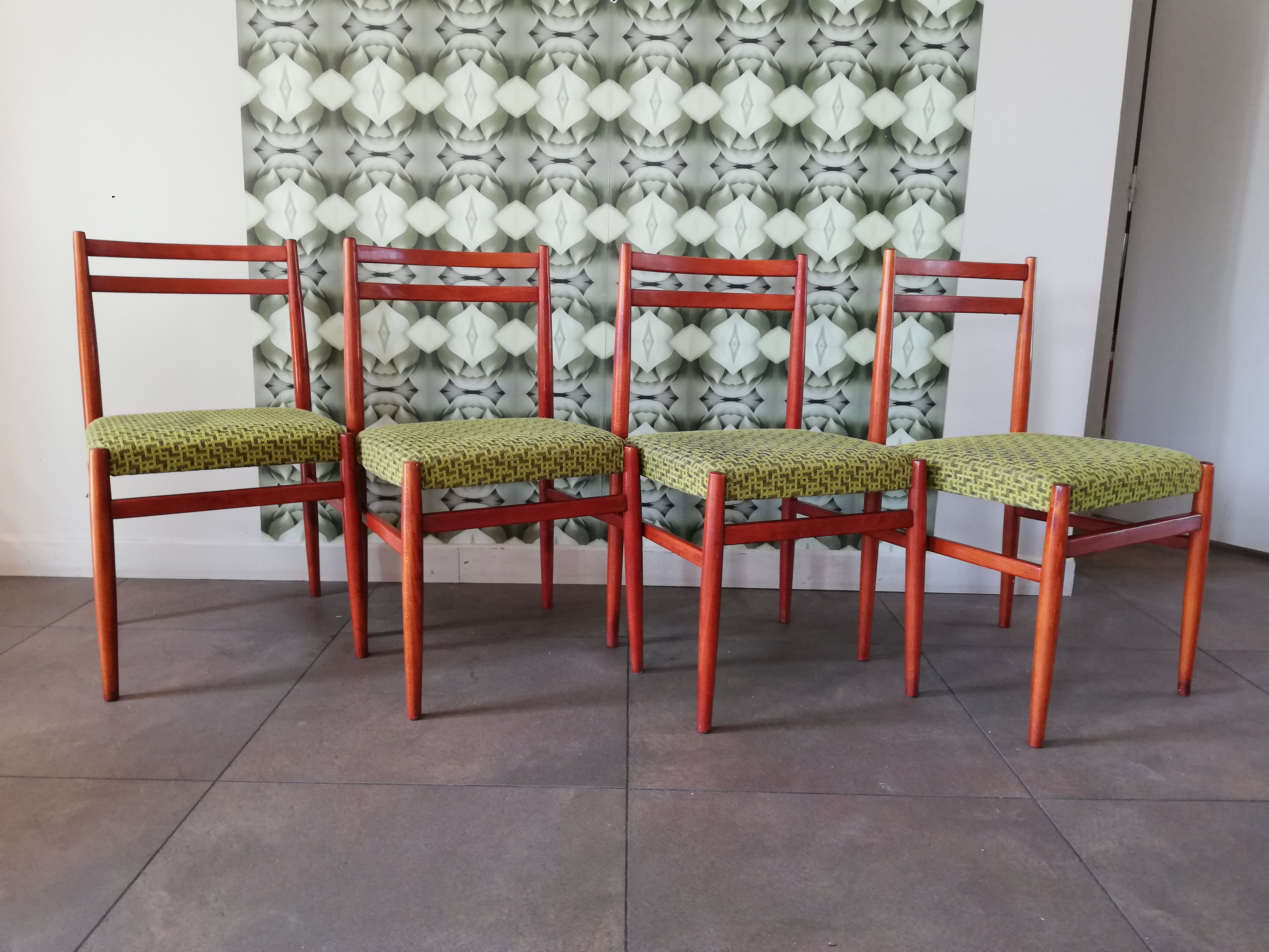 Set of 4 Czech Art Deco Chairs Ton, 1971, Up Zavody, Thonet